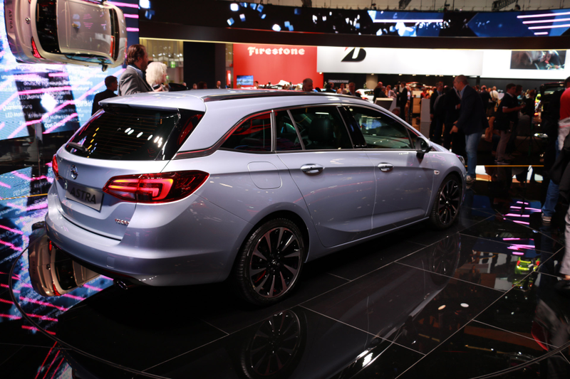 Illustration for article titled The New Opel Astra Is Cool In Case You're Wondering What GM Europe Does